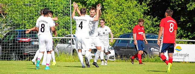 Bild 12: FC Tiengen 08 II holt den Titel durch ein 4:0 bei der SG Bettmaringen/Mauchen &ndash; wir haben Bilder!