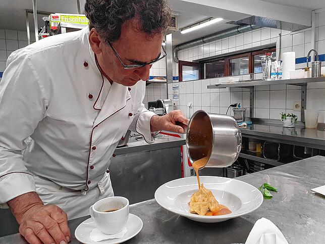Hier kocht der Chef noch selbst.