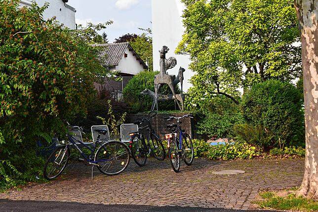 Hier soll nicht nur die neue Heimat des Narrenbrunnens sein. Der ganze Platz soll umgestaltet werden und damit barrierefreier und ...