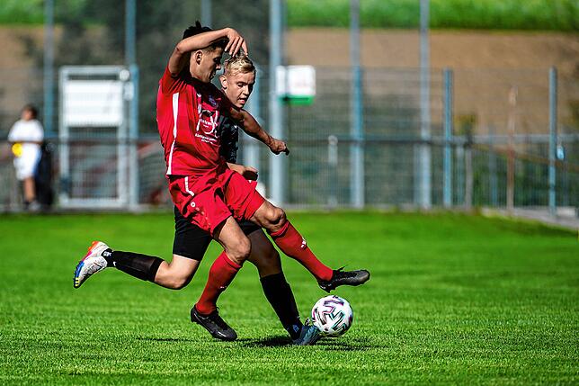 Bild 34: FC Hochrhein gewinnt gegen den FC Grießen mit 4:1 &ndash; und wir haben Bilder!