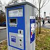 Das Parkticket bequem über eine App lösen: Handyparken ist ab sofort auch am Krankenhaus in Stockach möglich. Bargeldzahler haben ...