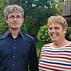 Dirk Roddewig und Katrin Schwoerer-Genenz vom Verein Ananda in Salem. Sie planen den Aufbau einer Schule, die nicht Schule, sondern ...