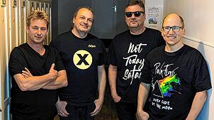 Die Mitglieder der Band Utopia X mit (von links) Mathias Wüst, Mario Stracuzzi, Marco Hiss und Jürgen Kallfass. Sie laden auf Samstag ...