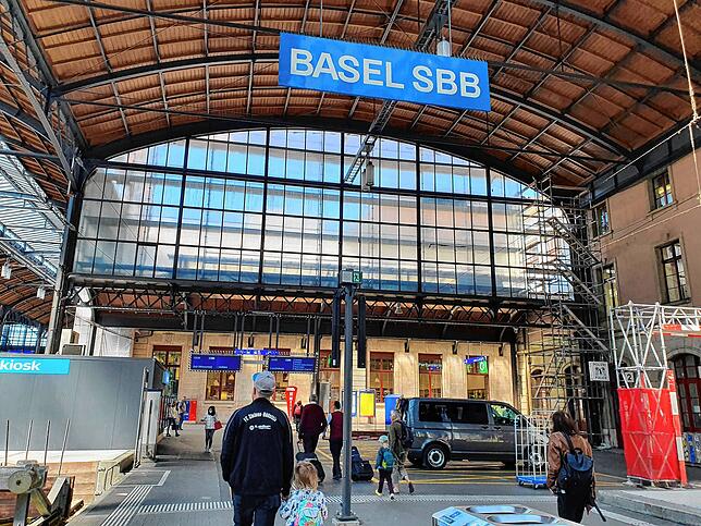 Reiseziel Basel: der Schweizer Bahnhof SBB (Archivbild).