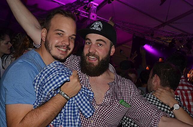 Bild 10: Bilder: Erntedankfest in Weiler startet mit einer großen Party