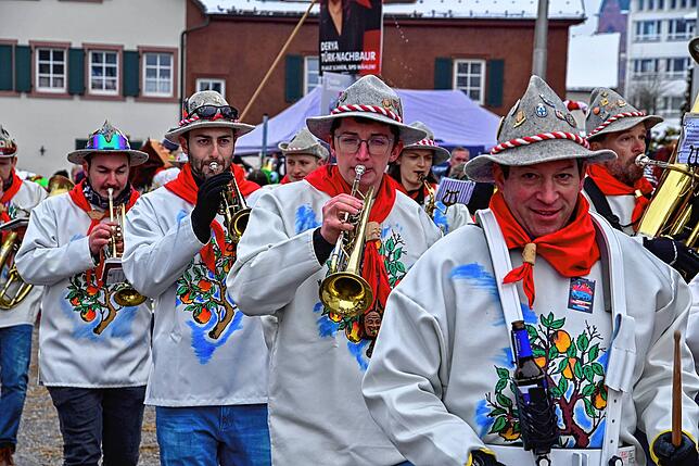 Bild 6: Beste Feierlaune in St. Georgen: Bilder vom Umzug