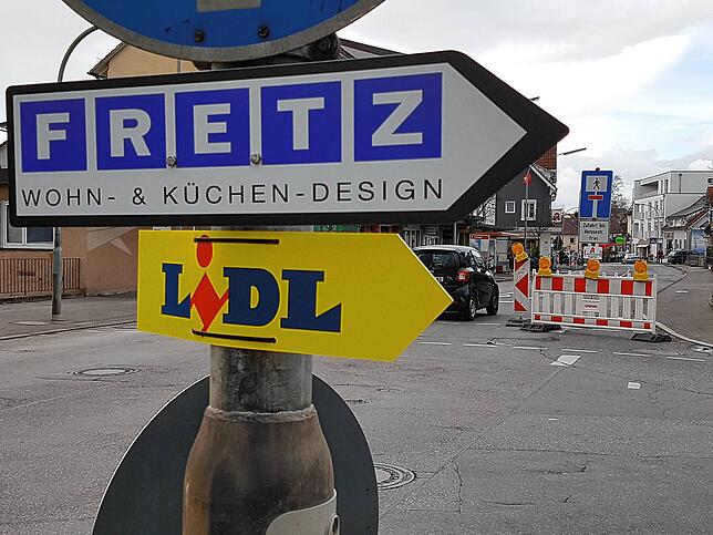 Bild 7: Umsatzeinbruch bei Händlern in der Fürstenbergstraße: &bdquo;Wir sind da &ndash; trotz Baustelle!&ldquo;