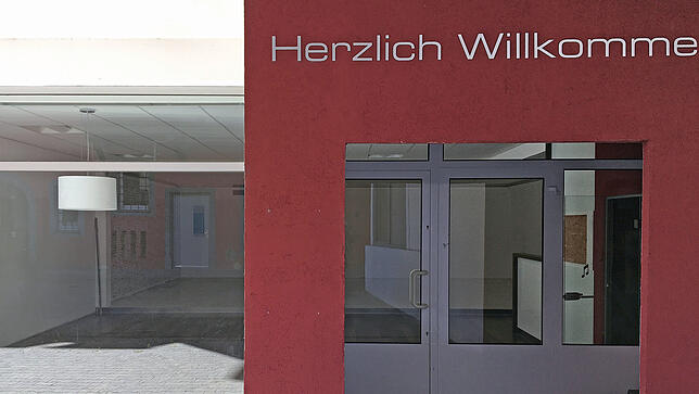 Seit mehreren Jahren liegen die Räume im Hanggeschoss unter dem Parkdeck zwischen Lindenstraße und Münsterstraße brach. Nicht nur ...