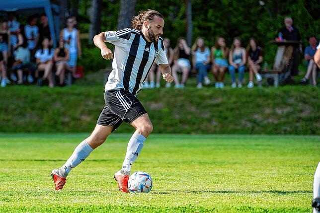 Bild 36: FC Schlüchttal feiert Meistertitel mit 5:0-Sieg gegen den FC Grießen &ndash; und wir haben Bilder!