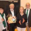 Anne Rosel Schwarz, Präsidentin der Schwarzwälder Narrenvereinigung, Werner Mezger, Stefanie Nobs von der Unterbränder Köhlerzunft und ...