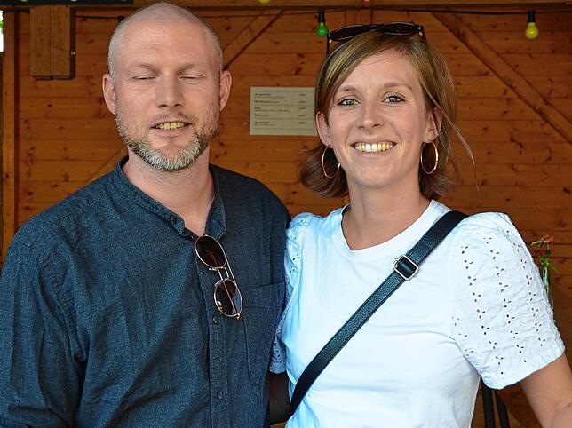 Bild 2: Beim Bermatinger Weinfest wird auch am Samstag gefeiert! Wir haben die besten Bilder – Teil 2