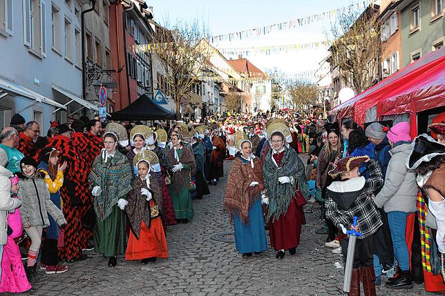 Bild 22: Fasnetszauber in Engen: Jubiläumsumzug 2025 in beeindruckenden Bildern