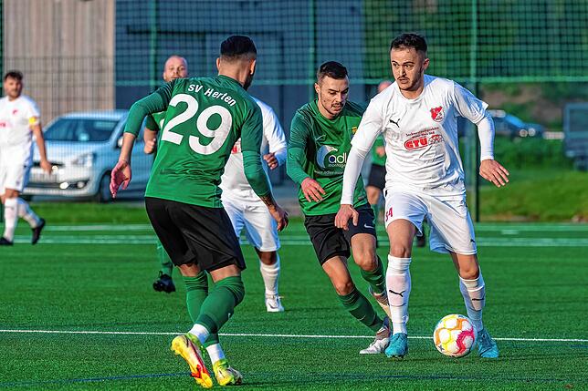 Bild 21: TuS Binzen gewinnt glücklich mit 3:2 gegen den SV Herten &ndash; und wir haben Bilder!