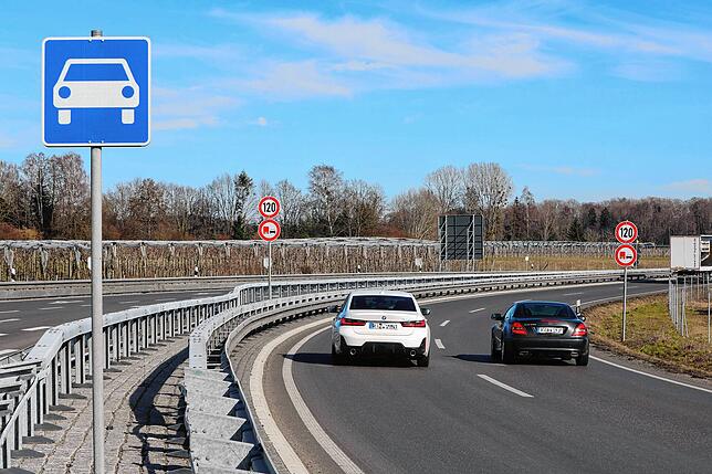Hier hat die bundeseigene Projektgesellschaft Deges nach ihrem Einstieg ein ebenfalls ins Stocken geratenes, großes Straßenbauprojekt zu ...