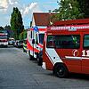 Feuerwehreinsatz am Donnerstag, 27. Juni, am Schluchweg. Aus einer mutmaßlich defekten Gasflasche schießt eine Stichflamme.