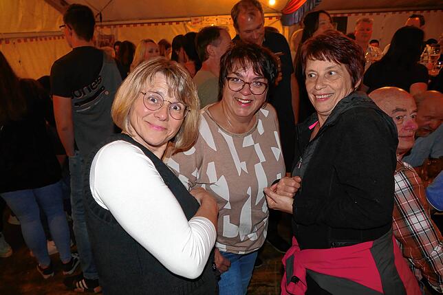Bild 20: Bergfest in Fürstenberg: Ob8Blech bringt am Samstag die Besucher in Stimmung
