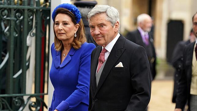  Carole und Michael Middleton sind bei vielen wichtigen Ereignissen der britischen Königsfamilie dabei.