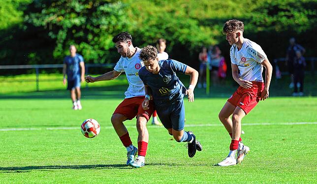 Bild 16: Unsere Bildergalerie vom Verbandsliga-Auftakt zwischen Südstern Singen und dem SC Pfullendorf