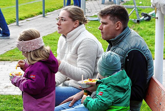 Bild 19: SV Deggenhausertal gewinnt Kellerderby gegen SG BAT mit 1:0. Wir waren mit der Kamera dabei!