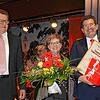 Das Ehepaar Diana und Ralph Gerster mit Bürgermeisterstellvertreter Karl Fritz (links). nach der offiziellen Vereidigung und Übergabe ...
