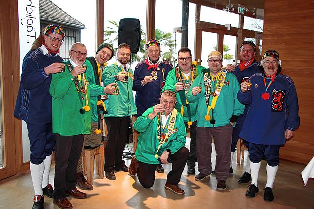 Bild 2: Mit purer Muskelkraft zur Mainau
