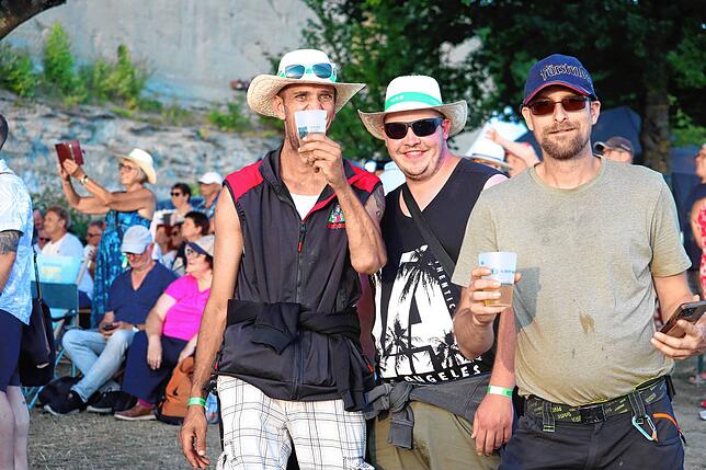Bild 9: Anita Hofmann und andere Schlagerstars: Party beim Sound Beach Festival 2025 in Überlingen