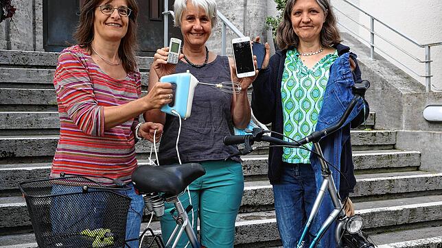 Sie werden zusammen mit anderen Mitstreitern im Mehrgenerationenhaus ein Repair Café einrichten, in dem Geräte unter fachkundiger ...