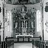 So präsentierte sich das Gotteshaus der Peter-und-Paul-Kirche in Singen im Frühjahr 1945. Bilder der Ostermessen gibt es im Stadtarchiv ...
