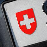 Nicht jeder Autofahrer mit Schweizer Nummernschild lebt auch in der Schweiz. Zum Teil handelt es sich um Geschäftswagen vonGrenzgängern.