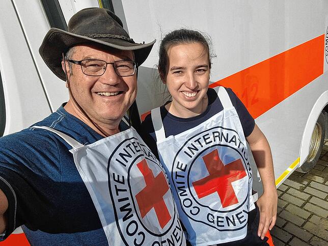 Selfie mit Mirjam Monshausen, einer Notfallsanitäterin aus Emmendingen, die ebenfalls Teil des Teams war.