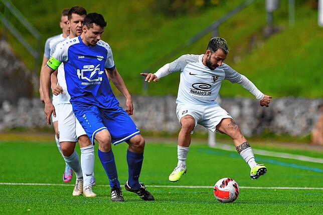 Bild 3: TuS Stetten besiegt Verfolger FC Hauingen mit 2:1 &ndash; und wir haben Bilder!