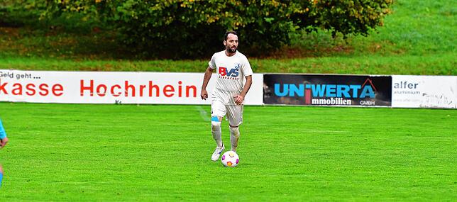 Bild 3: SV Buch siegt mit 2:1 beim FC Erzingen &ndash; und wir haben Bilder!