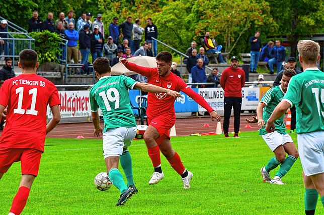 Bild 11: SG Mettingen/Krenkingen siegt 2:1 im Derby beim FC Tiengen 08 &ndash; und wir haben die Bilder!