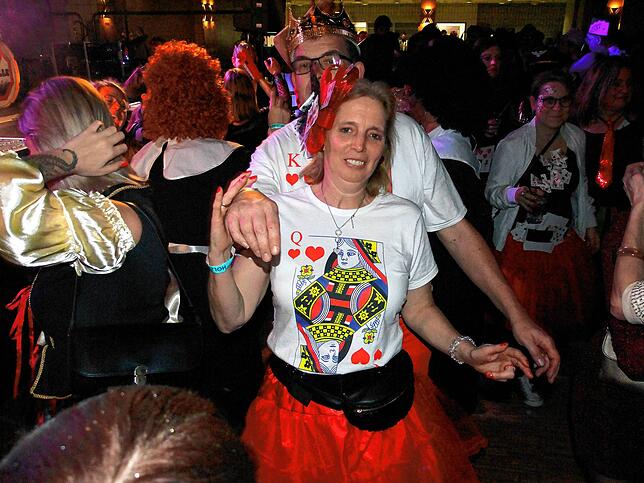 Bild 9: Viva Las Vegas &ndash; Bilder vom Holzhauerball im Milchwerk (2)