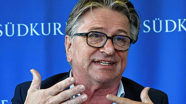 Ein Freund der klaren Aussprache: Manfred Lucha bei seinem Besuch im SÜDKURIER-Medienhaus.