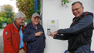 Andreas Nachbaur, Paul Otten und Joachim Limberger (von links) sind sicher, dass die Einbindung des Stifterwegs in die Komoot-App ...