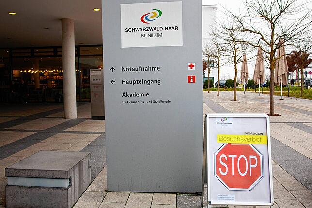 Mehrmals in der Pandemie gab es ein Besuchsverbot im Klinikum. Ab dem 16. März könnte es erstmals ein Betretungsverbot für ungeimpfte ...