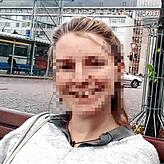 Mit diesem Foto fahndet die Polizei Sachsen nach Yolanda K. aus Steinen. Inzwischen gibt es Gewissheit: Die junge Frau ist tot.
