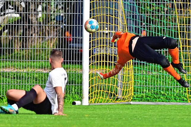 Bild 29: SV Herten besiegt die SG FC Wehr/Brennet mit 3:2 &ndash; und wir haben Bilder!