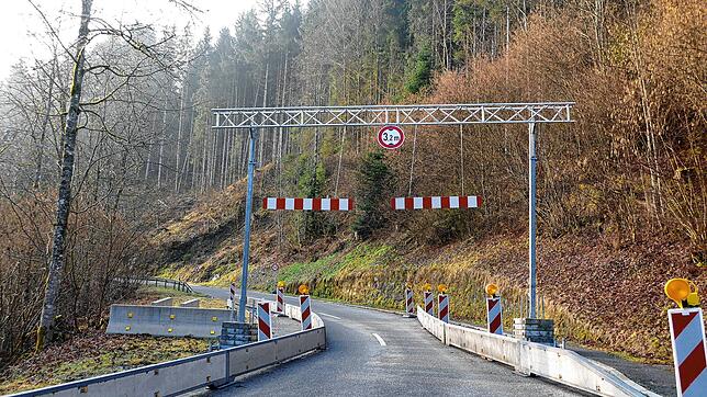 Die L¦170 zwischen der Schattenmühle und Bonndorf-Boll wird nach Auskunft des Regierungspräsidiums Freiburg noch in diesem Jahr saniert. ...