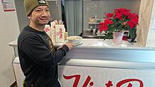 Dennis Ho hat auch in schweren Zeiten für die Gastronomie den Neuanfang gewagt und mit dem &bdquo;Viet Deli&ldquo; den ersten Pho-Imbiss ...