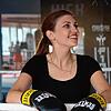Sie boxt sich durch: Jacqueline Straub entspannt sich beim Boxen von den Mühen der Theologie und vom Boulevard. Im Moment muss sie mit ...