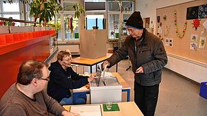 Bürger aus Grenzach haben in der Bärenfelsschule gewählt. Bild: Heinz Vollmar