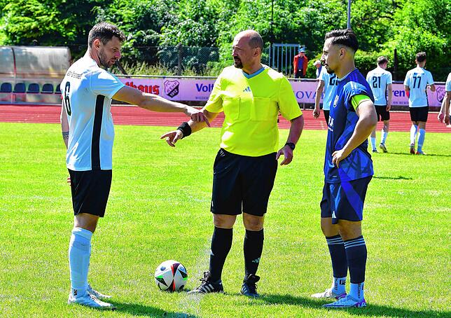Bild 3: SG FC Wehr/Brennet setzt sich mit 6:1 gegen den SV BW Murg durch – und wir haben Fotos!
