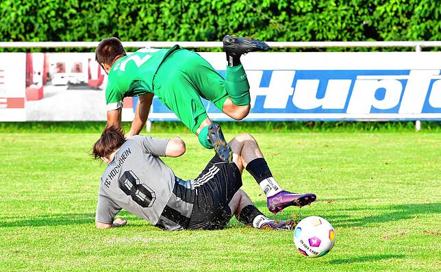 Bild 11: FC Hochrhein verteidigt beim SC Lauchringen den Küssaburgpokal – wir haben Fotos!