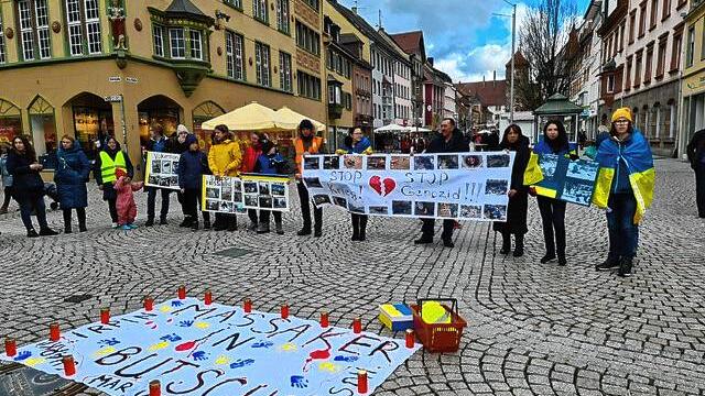 Die Initiativgruppe der Ukrainer im Schwarzwald hat in Villingen schon mehrere Friedenskundgebungen abgehalten &ndash; hier ein Bild von ...