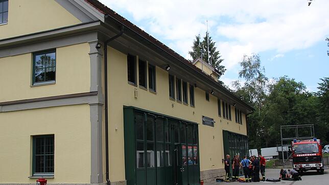 Im Feuerwehrhaus Krauchenwies sollen nach dem Willen des Gemeinderates künftig auch die Mitglieder der Abteilung Ablach untergebracht ...