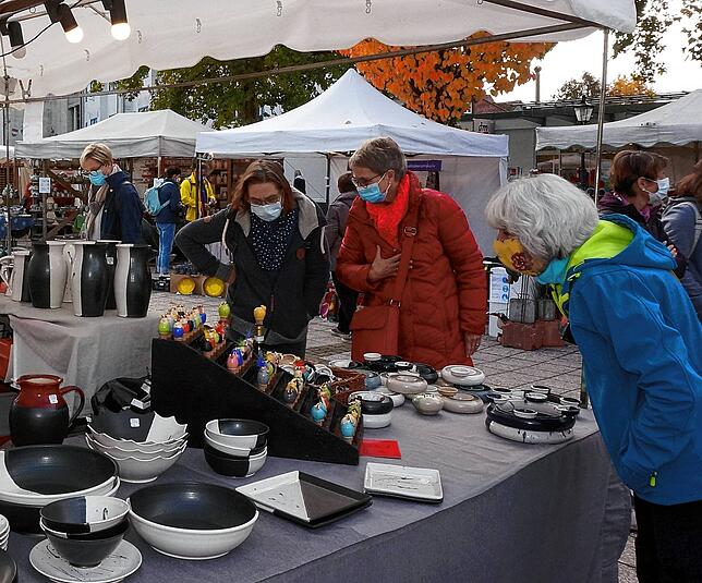 Bild 5: Zufriedene Veranstalter und Besucher: Sehen Sie hier die schönsten Bilder vom 25. Waldshuter Töpfermarkt