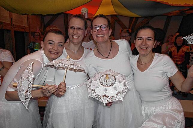 Bild 8: Frauenfasnet in Markdorf: „Was für ein Zirkus“ – Bilder vom närrischen Spektakel