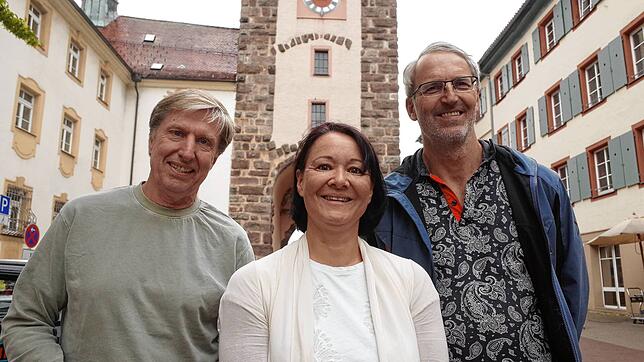 Eberhard Stadler (von links), Stephanie Jakober und Gerhard Hauser freuen sich auf gute Gespräche mit den Leserinnen und Lesern bei der ...